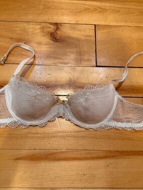 Elle MacPherson Lace Balconette Push-Up Bra in Ivory White